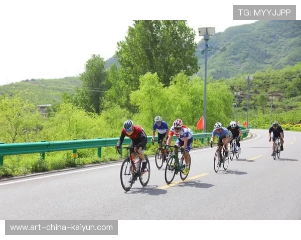 自行车赛断后单骑完成史诗追击